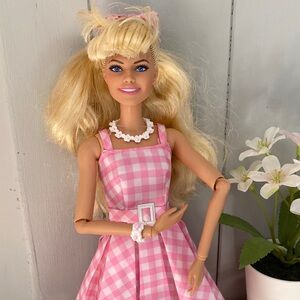 2015 Mattel Barbie Doll the Movie margot